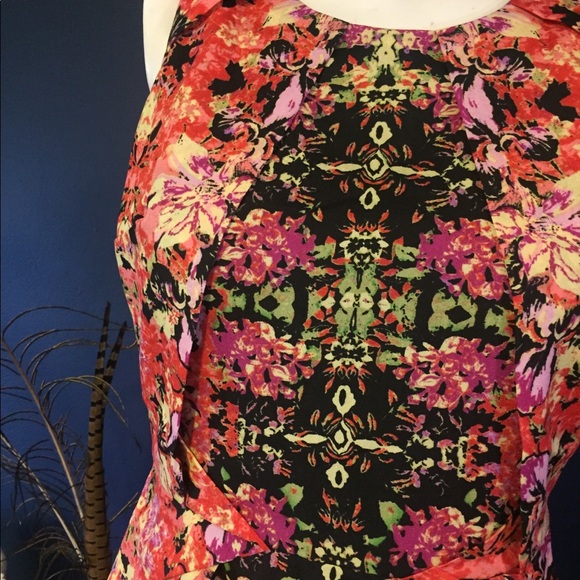 Be Unique Spring Dress - Picture 2 of 4